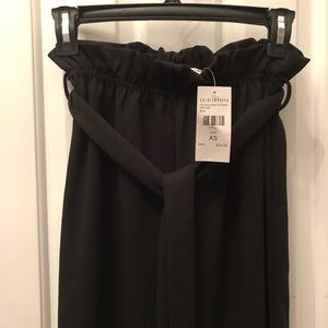 NWT FASHION NOVA PAPERBAG WAIST PANT